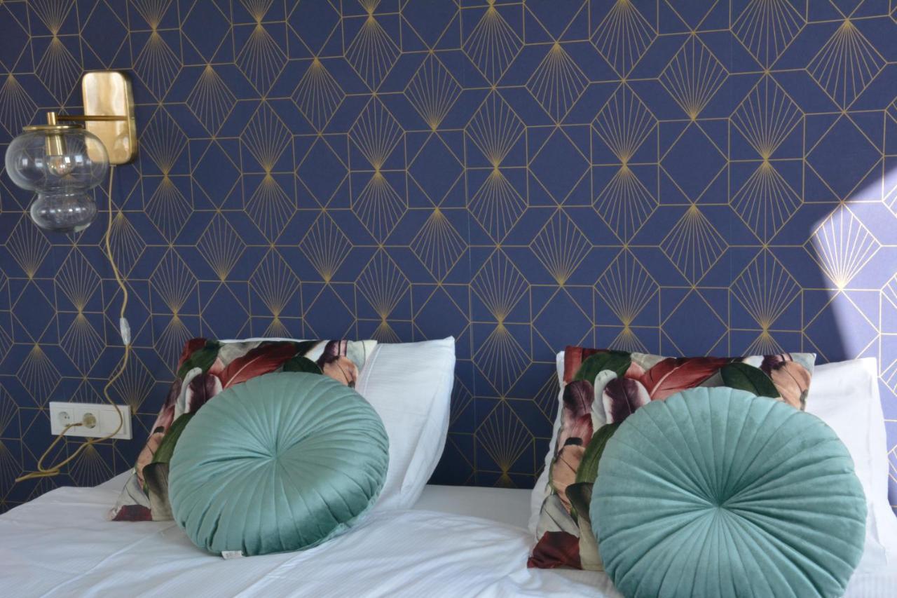 Boutique Hotel Charley'S เวชต์คาเปลเล ภายนอก รูปภาพ