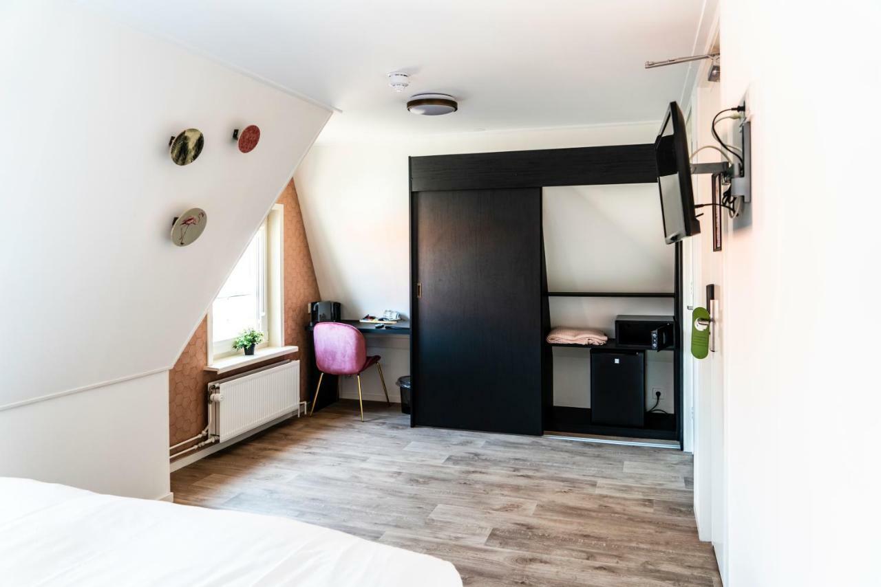 Boutique Hotel Charley'S เวชต์คาเปลเล ภายนอก รูปภาพ