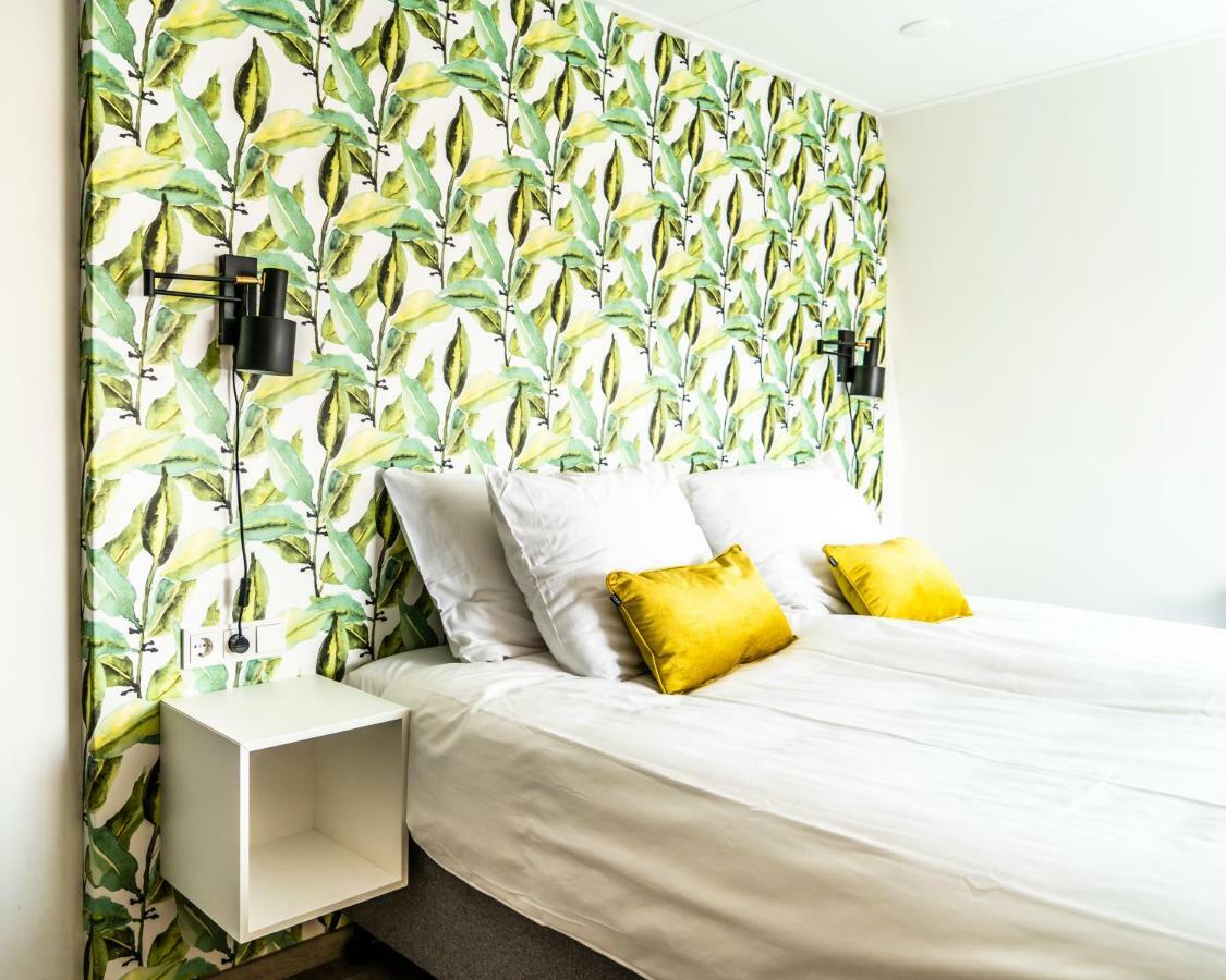 Boutique Hotel Charley'S เวชต์คาเปลเล ภายนอก รูปภาพ