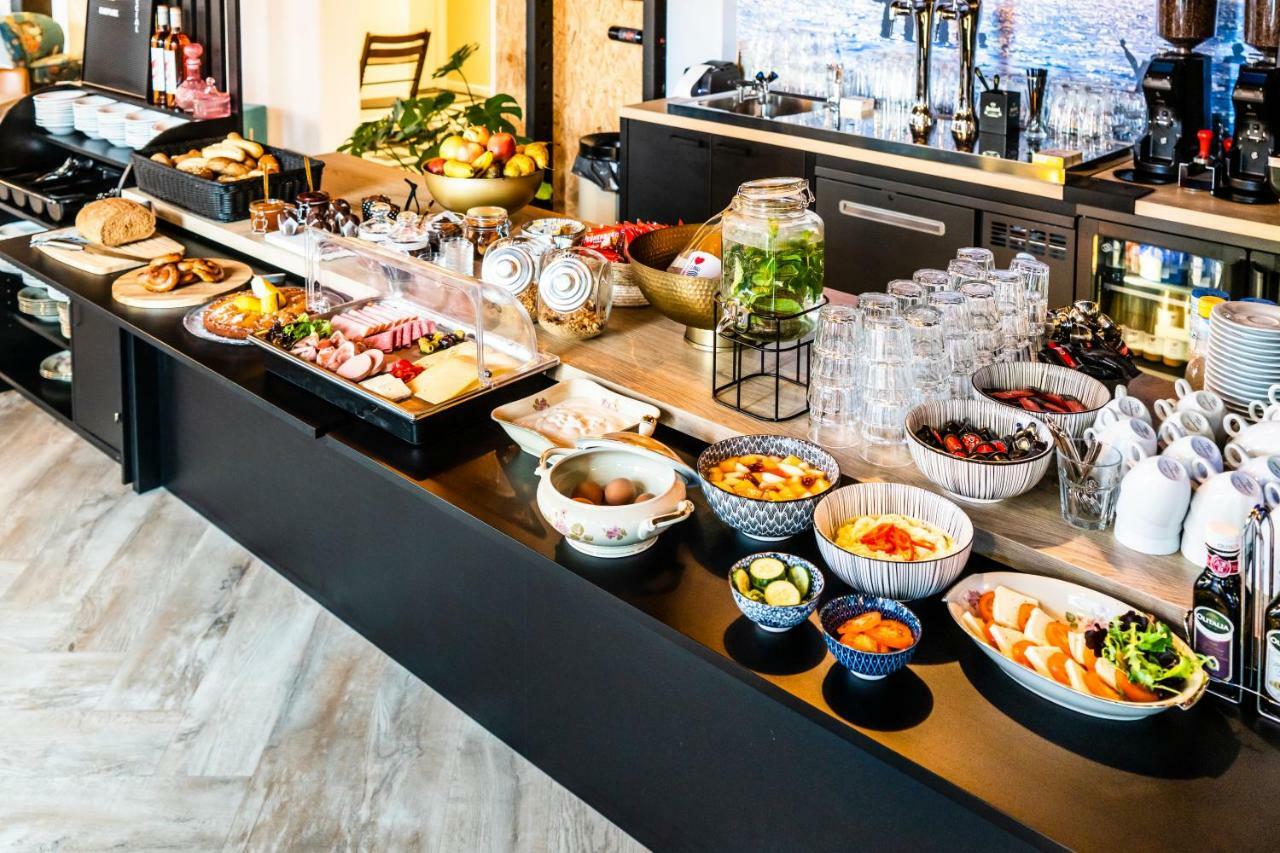 Boutique Hotel Charley'S เวชต์คาเปลเล ภายนอก รูปภาพ